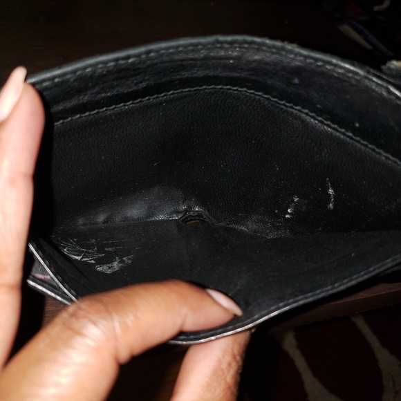 Pre-owned Authentic Black Gucci Wallet - Picture 5 of 7